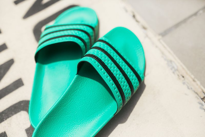 Adidas Adilette HireGreenBlack 2