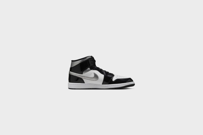 AirJordan1MidSE Black MetallicSilver White HV0789 0103