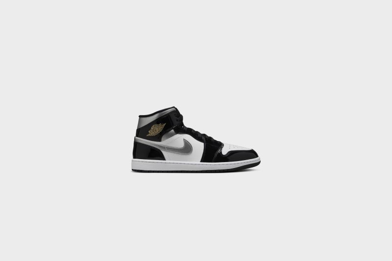 AirJordan1MidSE Black MetallicSilver White HV0789 0104