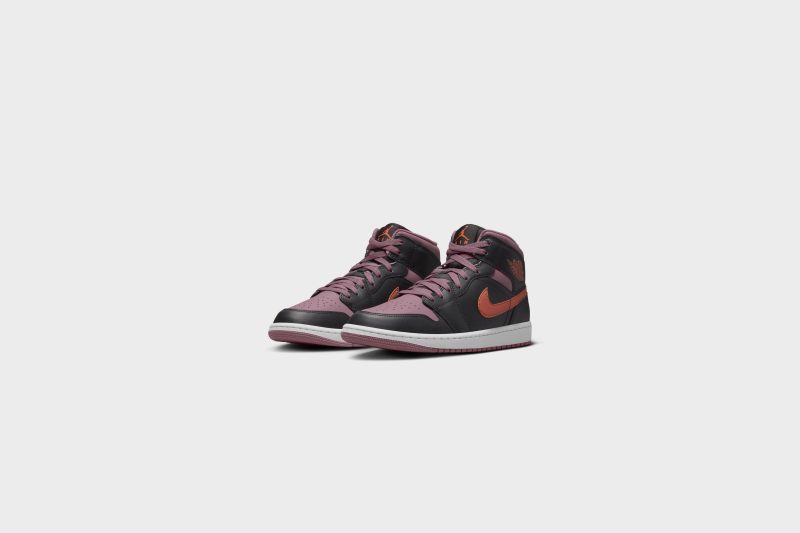 AirJordan1MidSE Black SkyJOrange SkyJMauve FB9911 0082