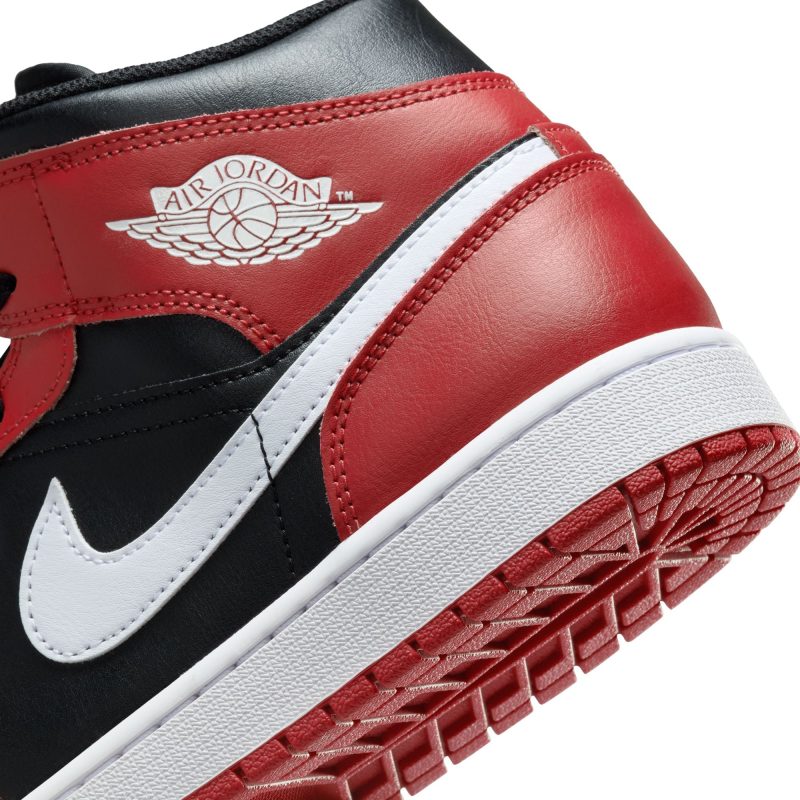 AirJordan1Mid Black White GymRed DQ8426 06110