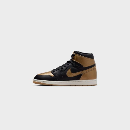 AirJordan1RetroHighOG Black MetallicGold Sail DZ5485 0715