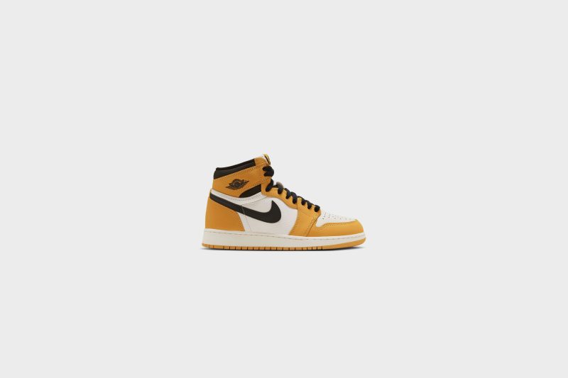 AirJordan1RetroHighOG GS YellowOchre Black Sail FD1437 7014