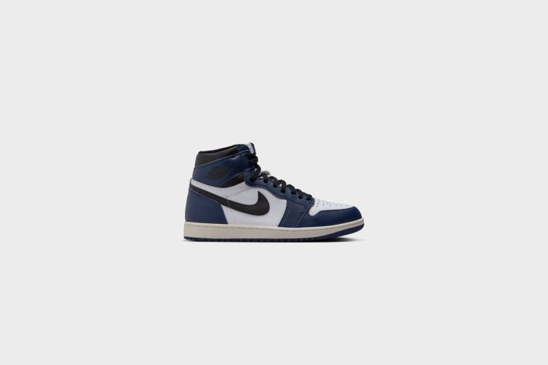 AirJordan1RetroHighOG MidnightNavy Black White Sail DZ5485 4014