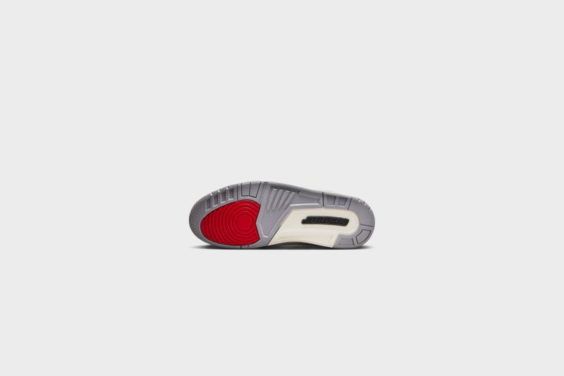 AirJordan3Retro SummitWhite FireRed CT8532 1068