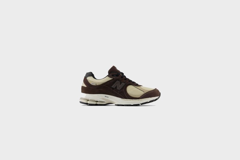 NewBalance2002RX BrownBeige M2002RXQ1