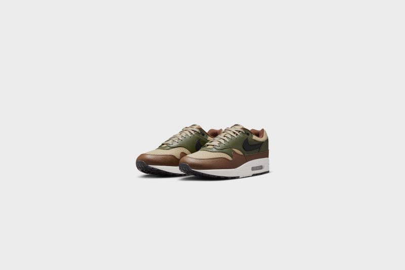 NikeAirMax1ESSPRM NeutralOlive Black HF1516 2002