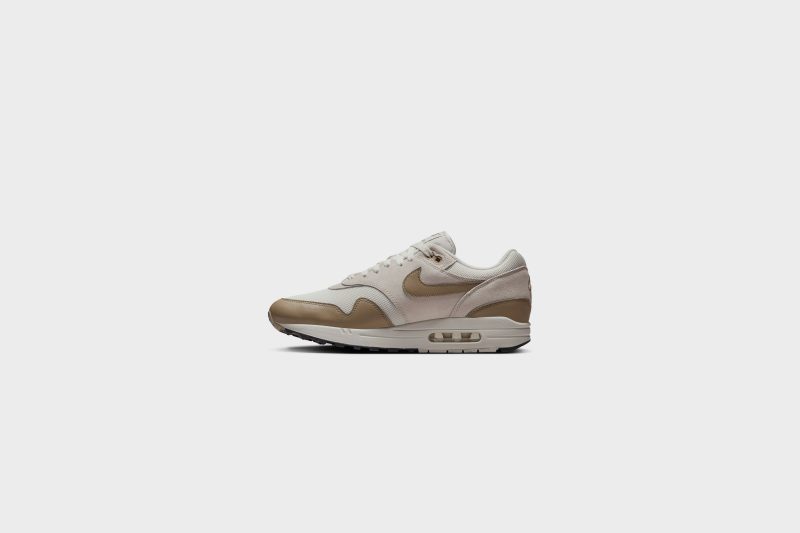 NikeAirMax1ESS Phantom Khaki LTOrewoodBrn FZ5808 0015