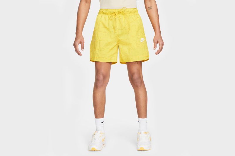 NikeAirMen sLinedWovenShorts Yellow DM5226 7092