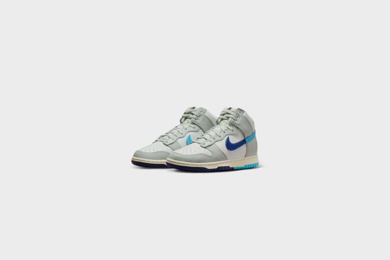 NikeDunkHiRetroSE SummitWhite BalticBlue DZ2535 1002