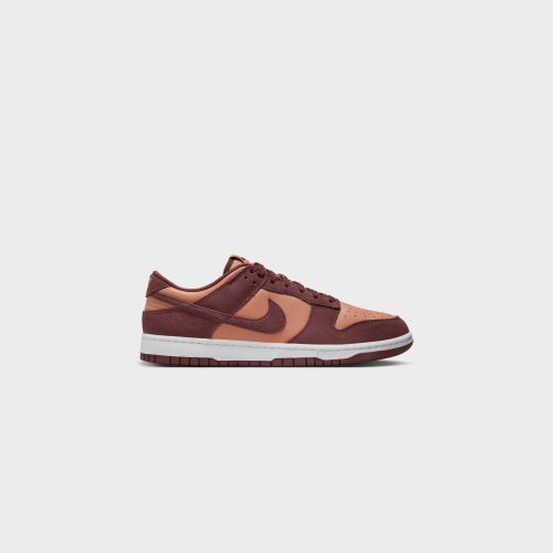 NikeDunkLowRetroSE AmberBrown DarkPony White FQ8249 2004