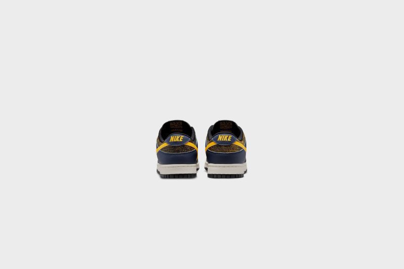 NikeDunkLowRetro Black TourYellow FZ4014 0106