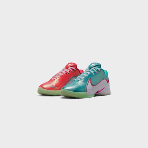 NikeLeBronXXIIXMAS SolarRed White VaporGreen DustyCactus 2