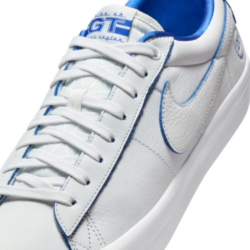 NikeSBBlazerLowProGTPRM SummitWhite GameRoyal FZ1300 10012