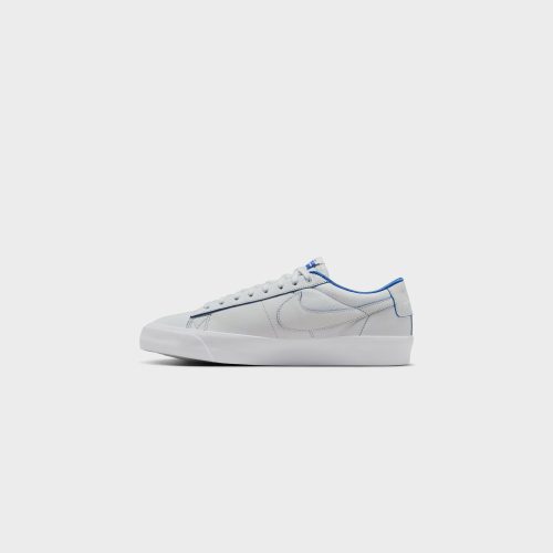 NikeSBBlazerLowProGTPRM SummitWhite GameRoyal FZ1300 1005