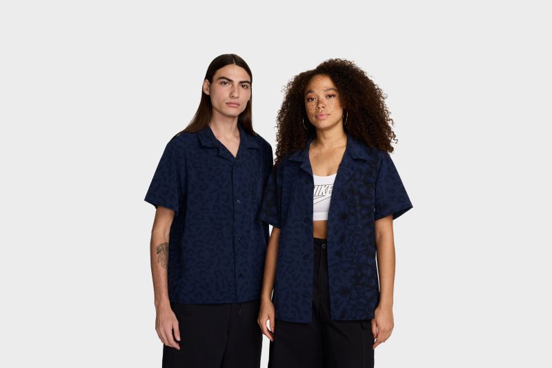 NikeSBPrintBowlerButton UpSkateShirt MidnightNavy FN2595 4101