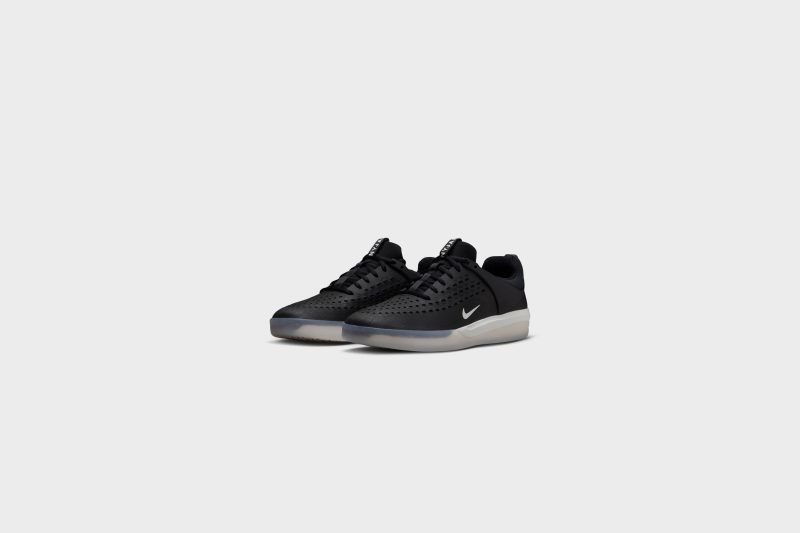 NikeSBZoomNyjah3 Black White Black SummitWhite DJ6130 0022