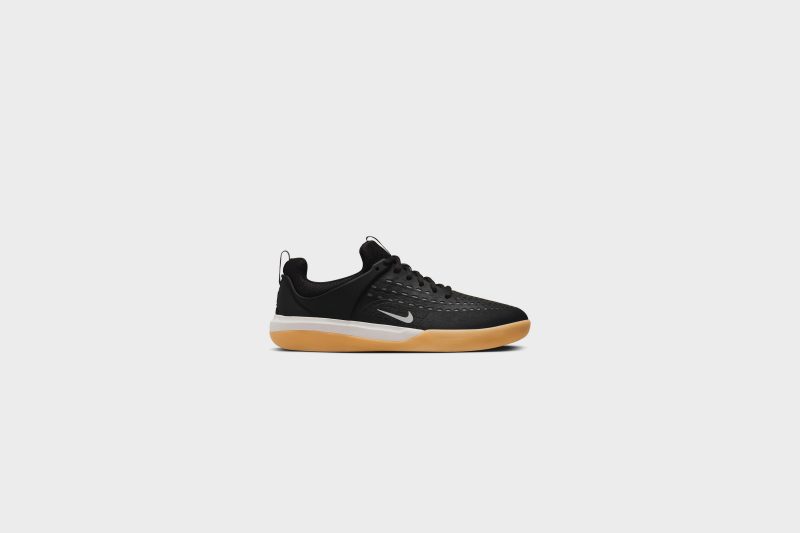 NikeSBZoomNyjah3 Black White Black White DV7896 0014