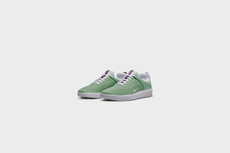 NikeSBZoomNyjah3 EnamelGreen White DJ6130 3002