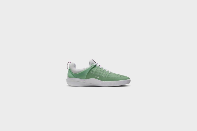 NikeSBZoomNyjah3 EnamelGreen White DJ6130 3003