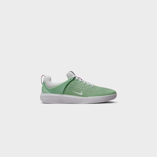 NikeSBZoomNyjah3 EnamelGreen White DJ6130 3004