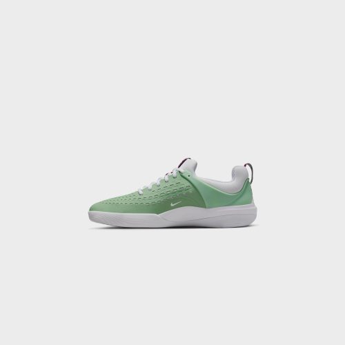 NikeSBZoomNyjah3 EnamelGreen White DJ6130 3005