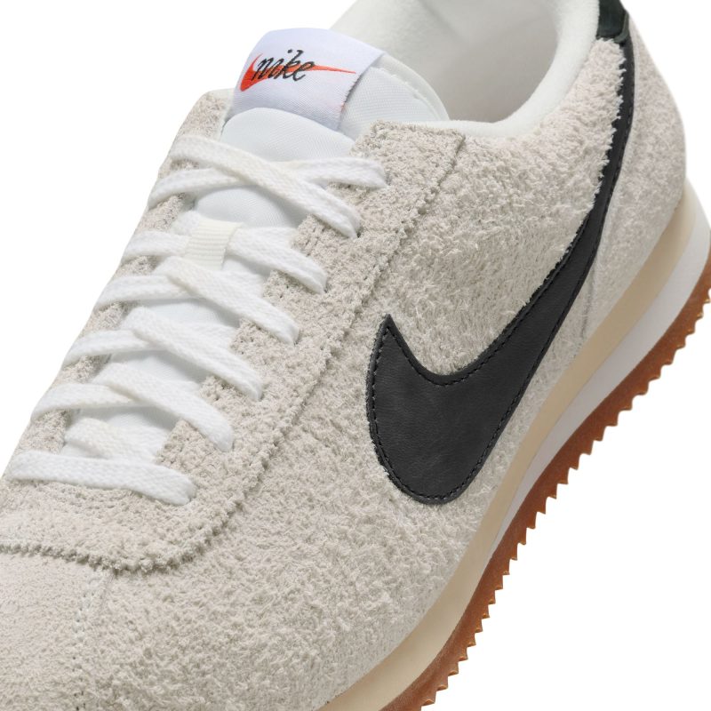 NikeWMNSCortezVNTG SummitWhite Black Muslin FJ2530 1029