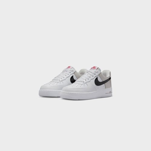 WMNSAirForce1 07ESSSNKR LTIronOre Black White DQ7570 0012