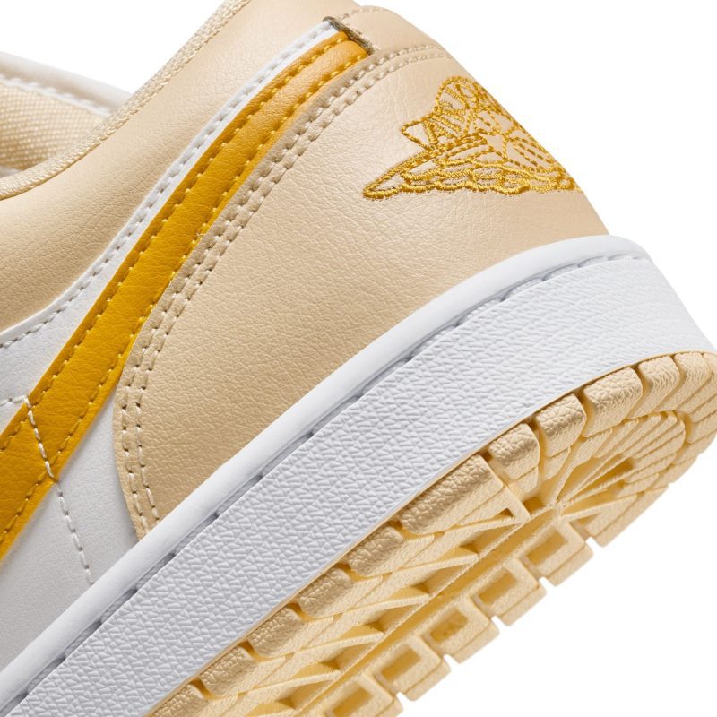 WMNSAirJordan1Low Sail YellowOchre PaleVanilla DC0774 17010