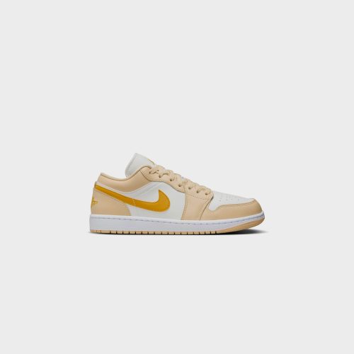 WMNSAirJordan1Low Sail YellowOchre PaleVanilla DC0774 1704