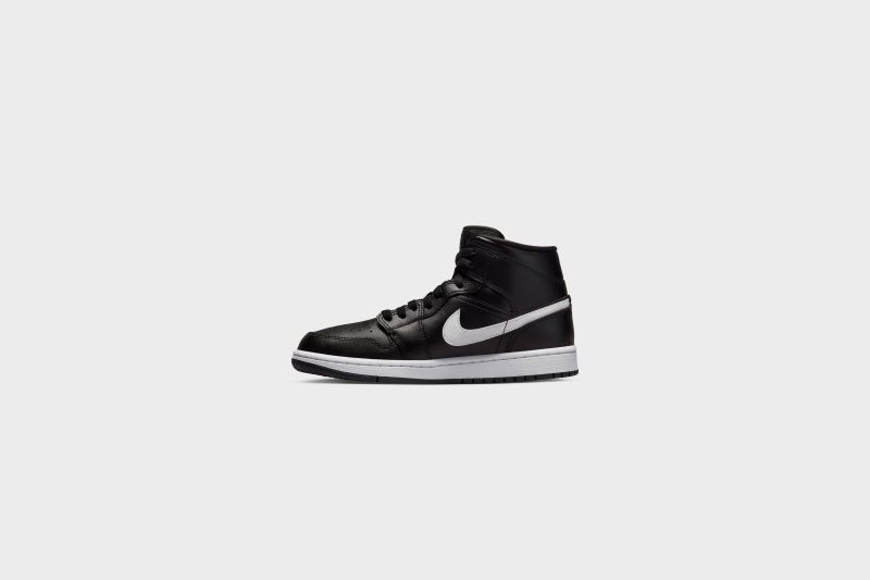 WMNSAirJordan1Mid Black White Black DV0991 0015