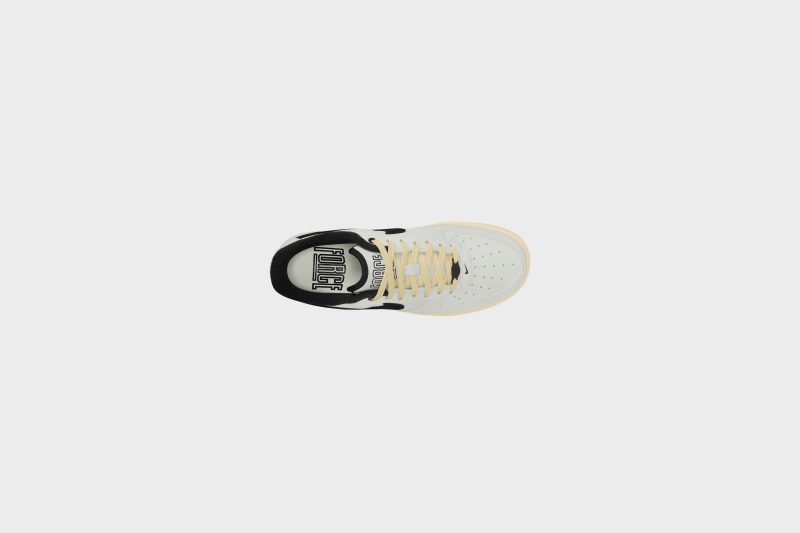 WMNSNikeAirForce1 07LX SummitWhite Black Muslin DR0148 1018