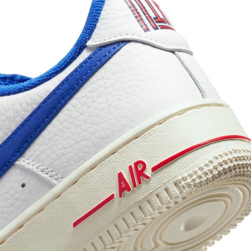 WMNSNikeAirForce1 07LX SummitWhite HyperRoyal DR0148 10011