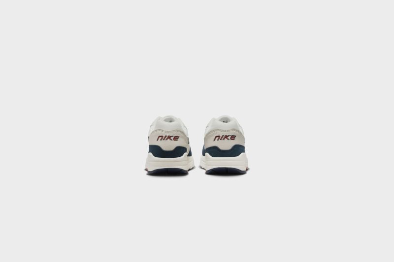 WMNSNikeAirMax1LX LTOrewoodBrn Sail Obsidian FD2370 1106