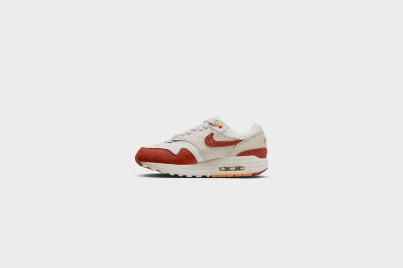 WMNSNikeAirMax1LX Sail RuggedOrange FD2370 1005