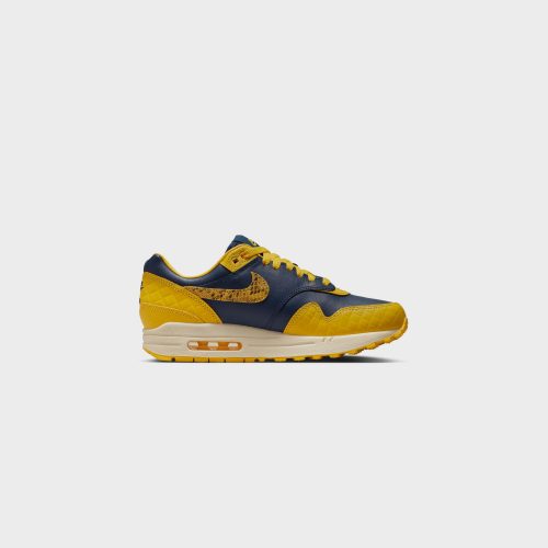 WMNSNikeAirMax1PRM MidnightNavy VarsityMaize FJ5479 4103