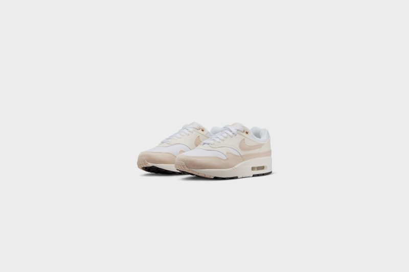 WMNSNikeAirMax1 PaleIvory SanddriftWhite DZ2628 1012