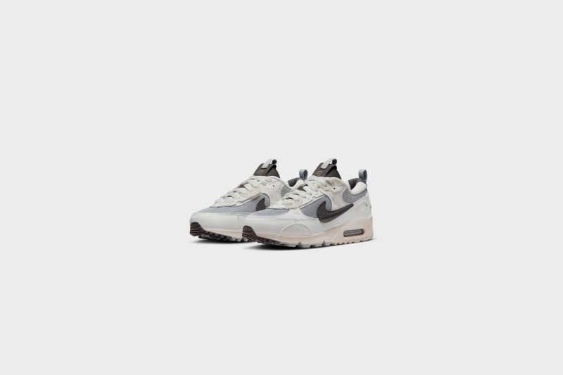 WMNSNikeAirMax90Futura WolfGrey MediumAsh DZ4708 0012