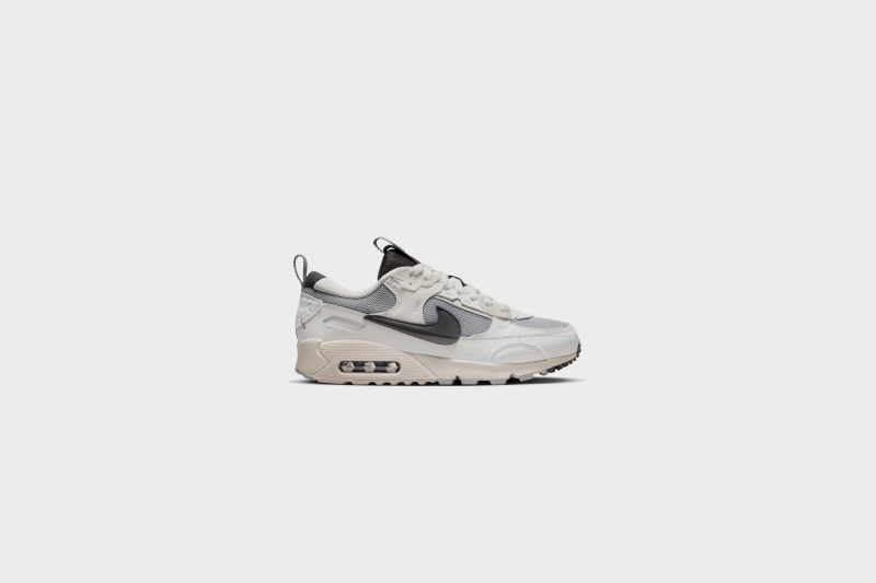 WMNSNikeAirMax90Futura WolfGrey MediumAsh DZ4708 0014