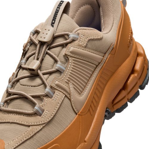 WMNSNikeZoomVomeroRoam Flax Khaki Anthracite HQ2181 20013